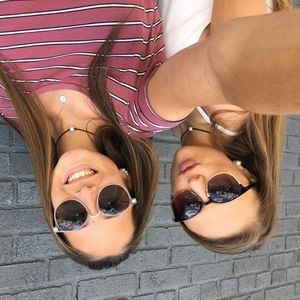 Meet your Posher, Hannah